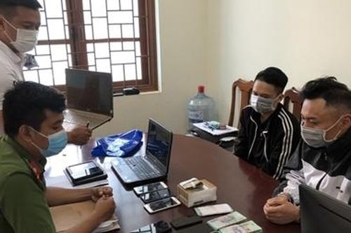 Triệt phá đường dây cá độ bóng đá qua mạng Internet hơn 40 tỷ đồng