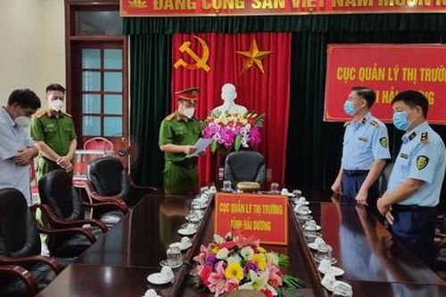 Nguyên quyền Cục trưởng QLTT Hải Dương bị bắt vì lừa đảo chạy việc