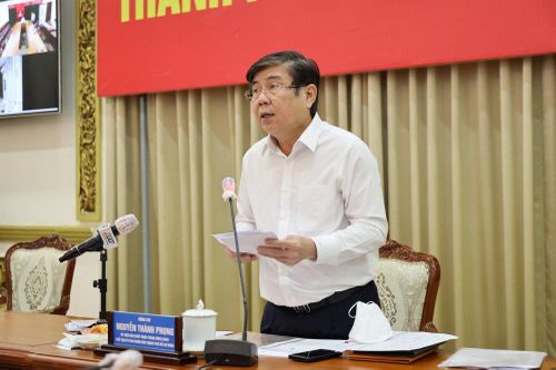 Chủ tịch TP.HCM: Nhiệm vụ chính là giảm F0 và người tử vong