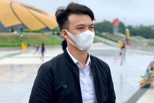 10 ngày ăn trên xe, ngủ dọc đường của tài xế chở hàng tiếp tế TP.HCM