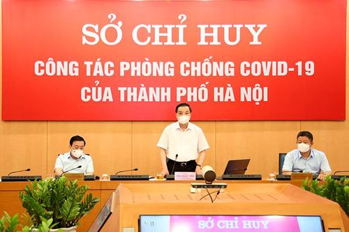 Hà Nội: Tuyên truyền kết hợp xử phạt nghiêm minh nguời ra đường không vì mục đích thiết yếu