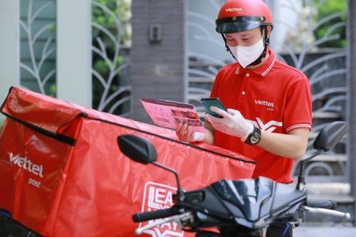 Hà Nội giãn cách xã hội, Viettel Post vẫn duy trì hoạt động xuyên dịch
