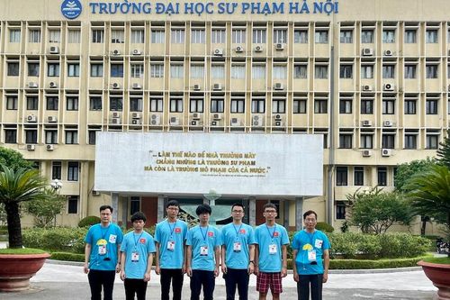 Học sinh Việt Nam xuất sắc đoạt 3 huy chương vàng Olympic Vật lý quốc tế 2021