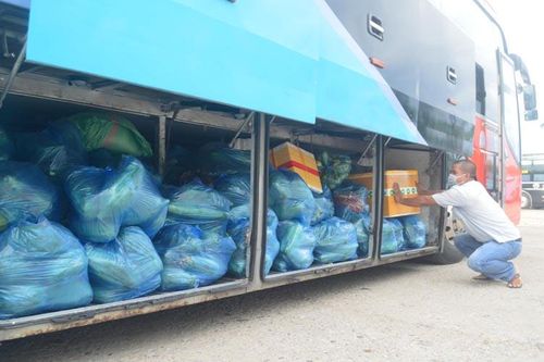 Quảng Ngãi đón 200 người dân từ TP Hồ Chí Minh về quê