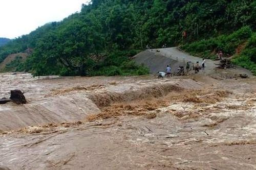 Sơ tán gần 1.400 người tại Thanh Hóa do mưa lũ