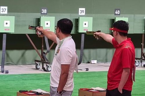 Xạ thủ Hoàng Xuân Vinh trở thành nhà cựu vô địch Olympic