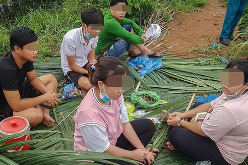 Nhóm thanh niên tụ tập ăn nhậu bị đề nghị phạt 90 triệu