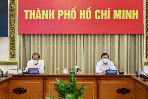 TP Hồ Chí Minh đẩy mạnh tìm nguồn cung vaccine COVID-19 để tiêm đại trà cho người dân