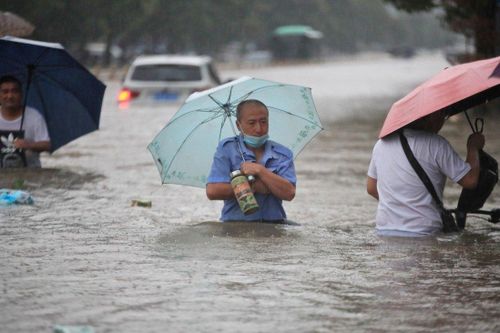 Sau Trịnh Châu, nhiều thành phố khác ở Trung Quốc đối mặt nguy cơ mưa lũ lớn