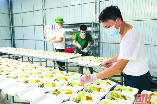 Đồng lòng, quyết tâm phòng, chống dịch COVID-19: Bài cuối - Vừa phòng ngự vừa chủ động tấn công