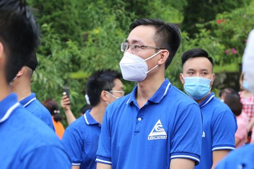Lên đường vì miền Nam ruột thịt