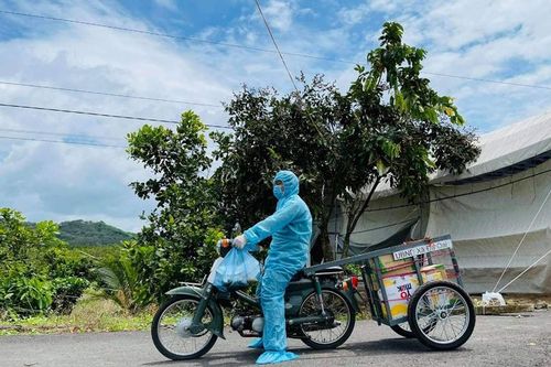 Những shipper đặc biệt ở vùng dịch