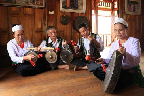 Giữ gìn và phát huy giá trị văn hóa cồng chiêng