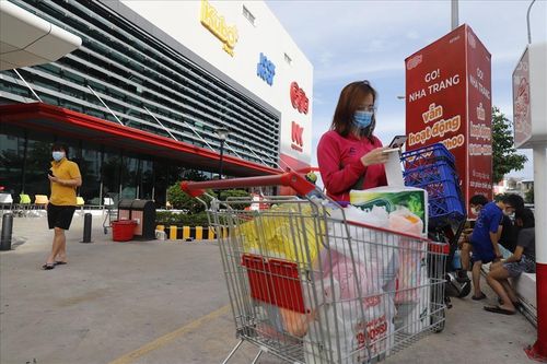 Chủ tịch Khánh Hòa bác tin đồn đóng cửa toàn bộ các siêu thị để phòng dịch