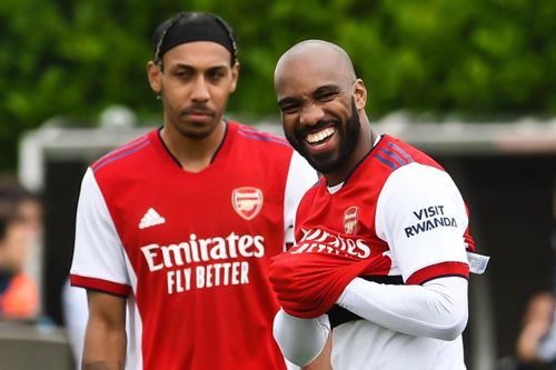 Arsenal 4-0 Millwall: Lacazette bỏ bóng để Pepe ghi bàn