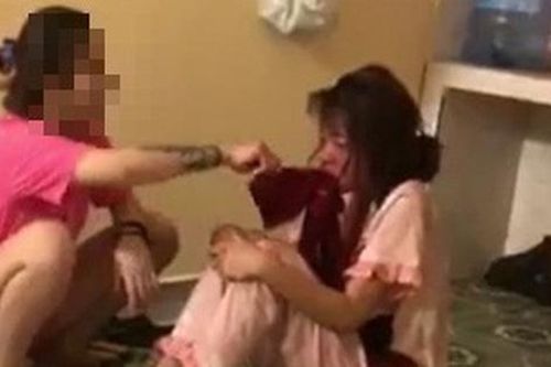 Thái Bình: Thiếu nữ 15 tuổi bị nhóm bạn bạo hành làm nhục