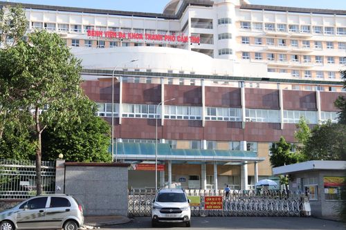 Phong tỏa Bệnh viện Đa khoa TP Cần Thơ