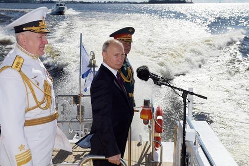 Tổng thống Putin: Hải quân Nga có thể phát hiện và tấn công mọi kẻ thù