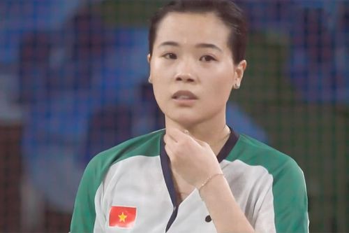 Những pha cầu ấn tượng của Thùy Linh trước tay vợt số một thế giới