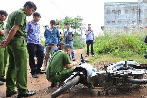 Hoãn phiên tòa xét xử tài xế taxi sát hại người tình