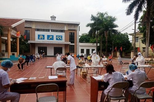 Huyện Hoài Đức: Lập 14 chốt trực 'khóa chặt' các ổ dịch trên địa bàn