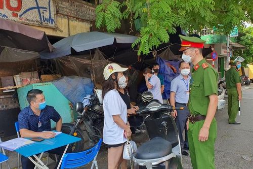 Hà Nội xử phạt hơn 1,5 tỷ đồng trong 3 ngày đầu giãn cách xã hội