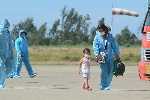 Thừa Thiên Huế đón 239 đối tượng ưu tiên về từ TPHCM