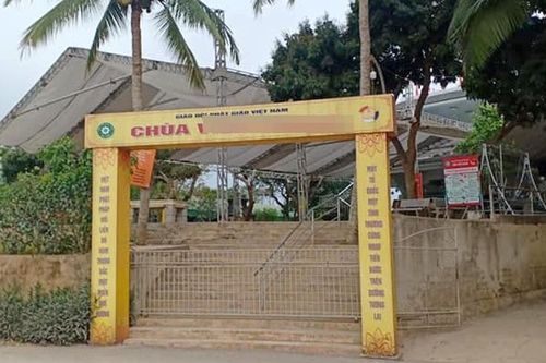 Án mạng trong khi đi lễ chùa