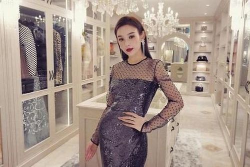 Choáng ngợp với cuộc sống cực xa hoa của đại gia V-biz dù phải ở nhà tránh dịch
