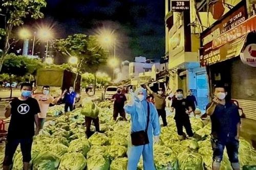Những 'Chuyến xe nghĩa tình' hướng về TP. Hồ Chí Minh