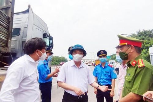 Hà Nội kiểm soát lối lên xuống đường Vành đai 3 vào thành phố