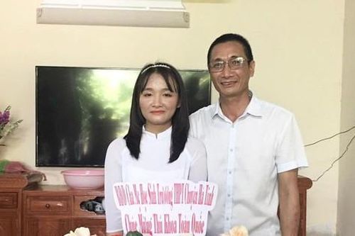 Nữ sinh thủ khoa khối B chia sẻ bí quyết giành 3 điểm 10