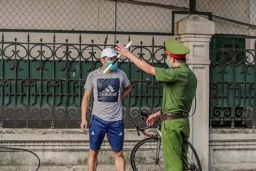 Hà Nội phạt hơn 1,5 tỷ đồng trong 3 ngày đầu giãn cách xã hội