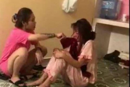 Khởi tố, bắt 2 đối tượng trong vụ thiếu nữ bị tra tấn dã man