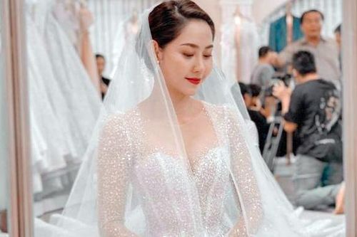 Diễn viên 'Bỗng Dưng Muốn Khóc' không ngại kết hôn với người có con riêng
