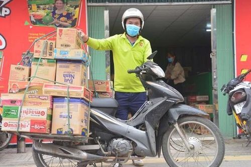 Cấp thẻ nhận diện phương tiện vận chuyển hàng hóa thiết yếu