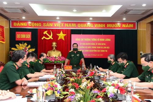 Thực hiện tốt công tác chính sách, góp phần bảo đảm toàn quân hoàn thành thắng lợi mọi nhiệm vụTin khácPhát huy vai trò công tác tuyên giáo, tạo đồng thuận xã hôịSáng mãi truyền thống 'uống nước nhớ nguồn'