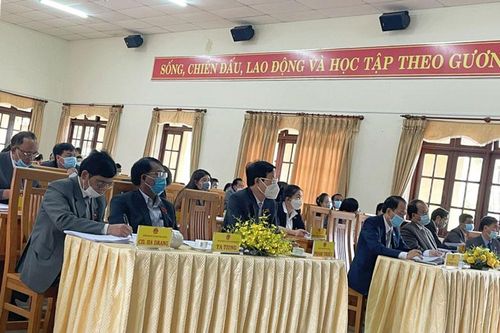 HĐND huyện Lạc Dương khóa XI họp kỳ thứ hai