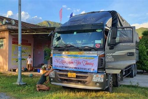 Phòng, chống COVID-19: Không kiểm tra phương tiện vận chuyển hàng hóa thiết yếu phục vụ đời sống người dân