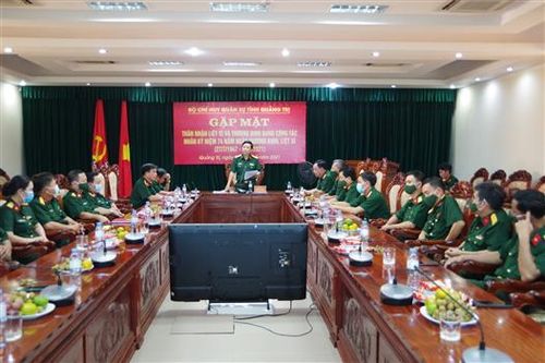 Gặp mặt thân nhân liệt sĩ và thương binh đang công tác trong lực lượng vũ trang tỉnh