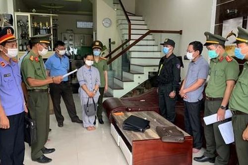 Chánh văn phòng Cảng hàng không quốc tế Phú Bài tham ô 5 tỷ đồng