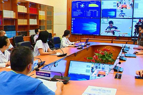 Khám bệnh, tư vấn sức khỏe trực tuyến: Giải pháp hữu hiệu trong mùa dịch
