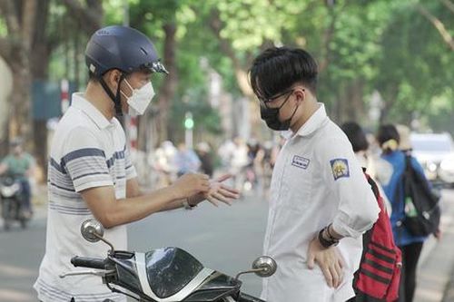 Môn thi nào có điểm thi cao nhất kỳ thi tốt nghiệp THPT năm 2021?