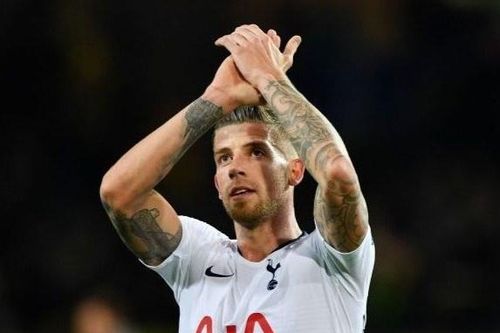 Tottenham chia tay trụ cột