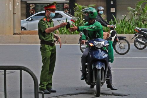 Grab dừng giao hàng ở Hà Nội