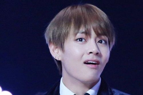 V BTS bỗng bị đẩy xuống thành 'con sen' của Yeontan