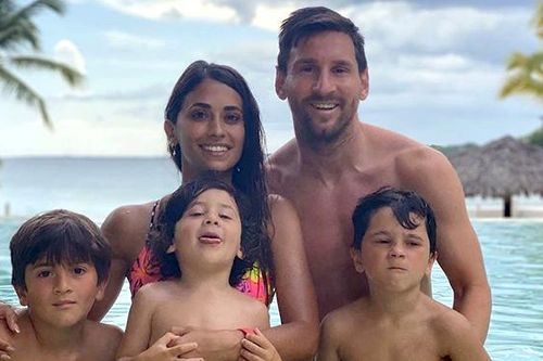 Barcelona: Bắt lấy sự tự do của Messi