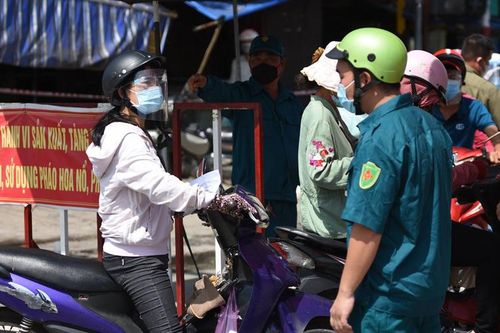 Chưa xử lý tốt phòng chống dịch, chủ tịch phường bị thôi chức