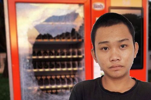 Vô cớ đập phá máy bán nước tự động, nam thanh niên bị bắt tạm giam