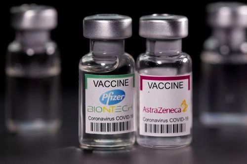 Tiêm hỗn hợp vắc xin AstraZeneca-Pfizer làm tăng mức độ kháng thể COVID lên 6 lần